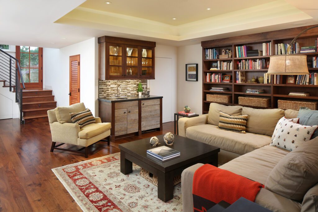 Family room with bar shelf.